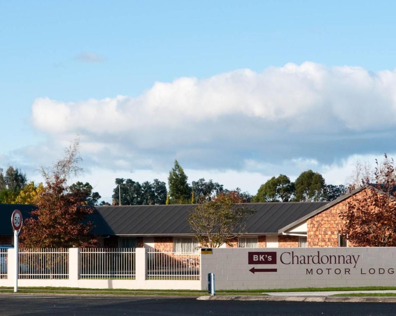 Bk'S Chardonnay Motor Lodge มาสเตอร์ตัน ภายนอก รูปภาพ